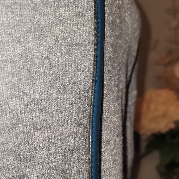 Louis Vuitton Jeune Fille Toledo Blue Epi Leather Bag - Picture 14 of 16